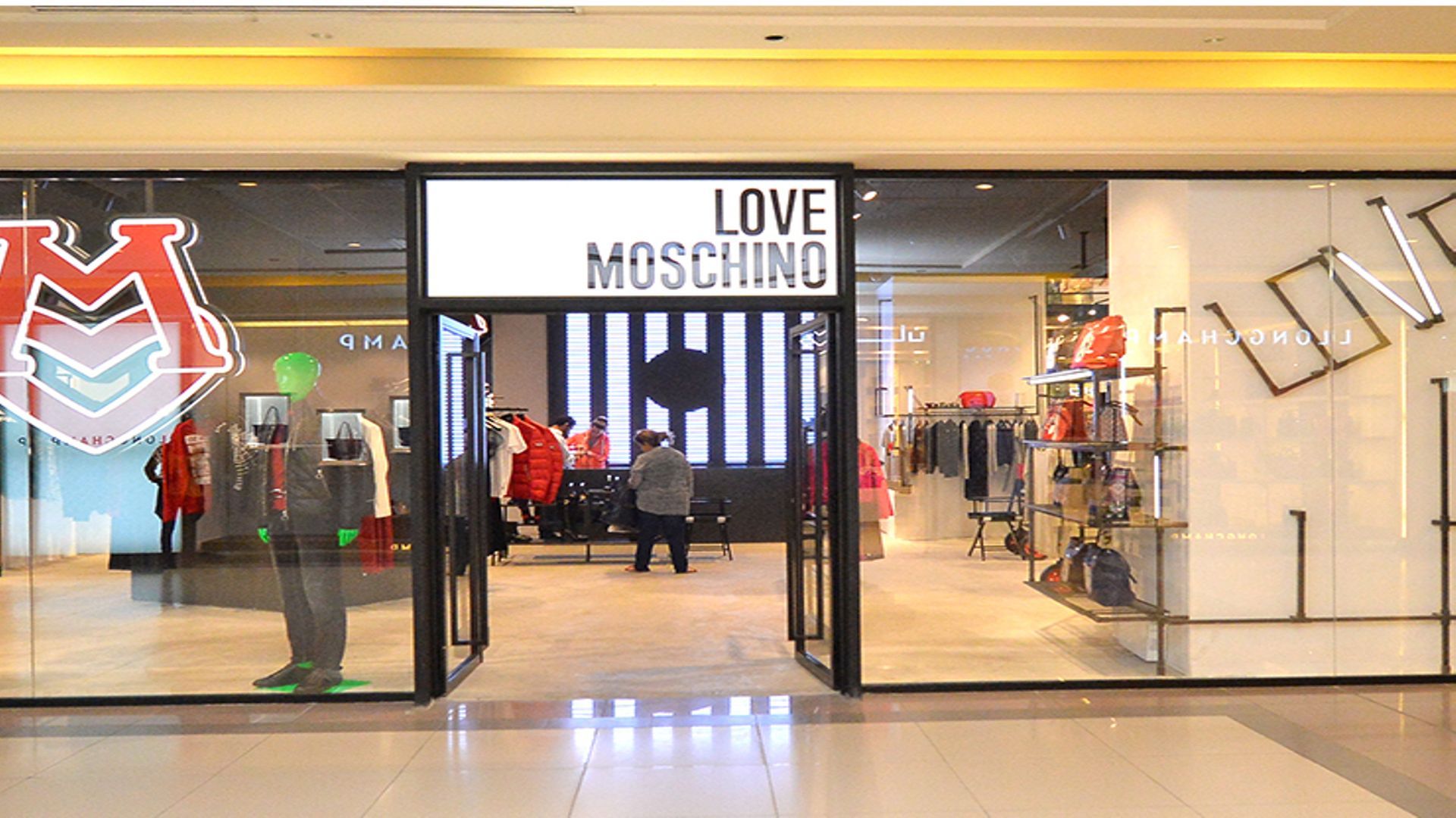 moschino outlet shop